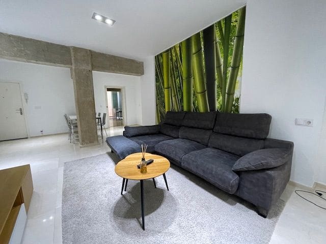 2 soveværelse Lejlighed til leje i Ensanche - Diputacion, Alicante by - € 1.400 (Ref: 8297687)