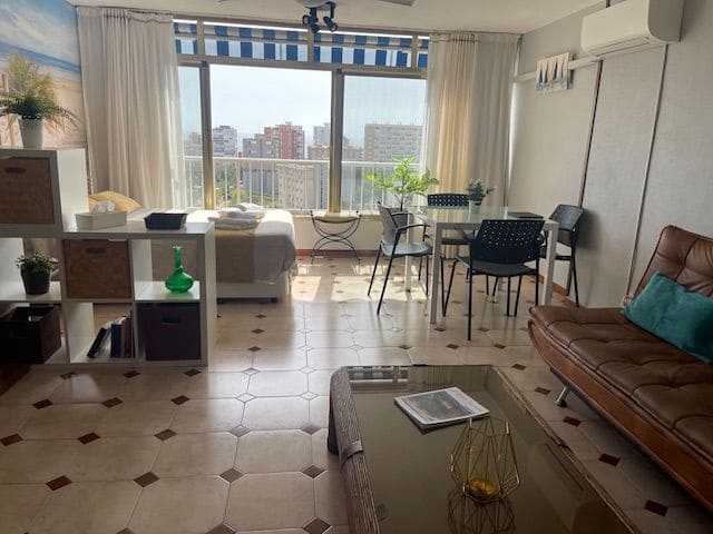 Ranta-asunto vuokrattavana paikassa Playa de San Juan, Alicante kaupunki mukana uima-altaan 
autotalli - 1 300 € (Ref: 8317440)