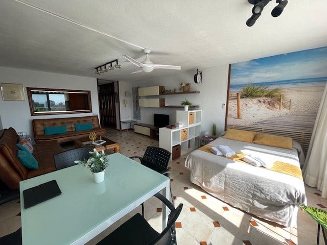 Ranta-asunto vuokrattavana paikassa Playa de San Juan, Alicante kaupunki mukana uima-altaan 
autotalli - 1 300 € (Ref: 8317440)