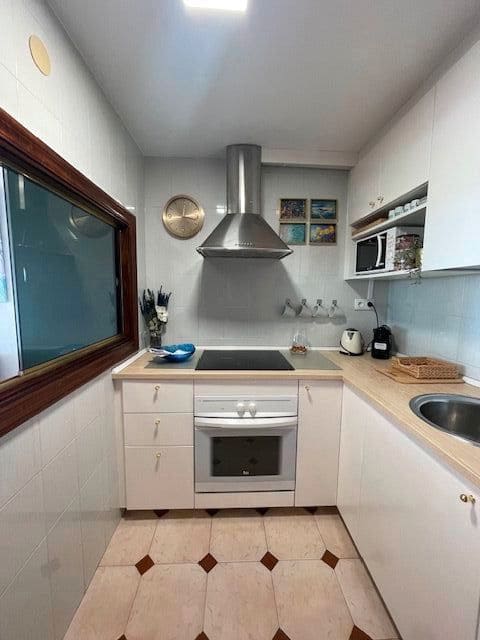 Ranta-asunto vuokrattavana paikassa Alicante kaupunki mukana uima-altaan 
autotalli - 1 300 € (Ref: 8317440)