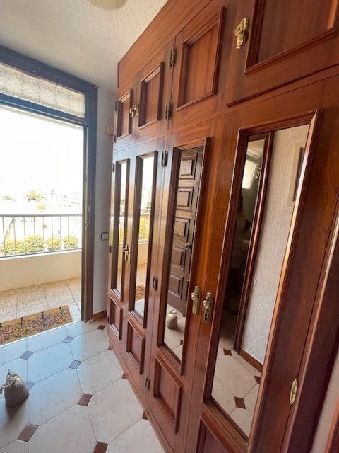 Ranta-asunto vuokrattavana paikassa Alicante kaupunki mukana uima-altaan 
autotalli - 1 300 € (Ref: 8317440)