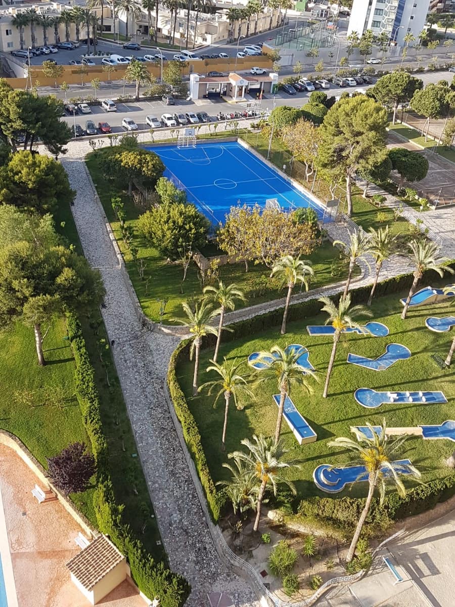 Ranta-asunto vuokrattavana paikassa Alicante kaupunki mukana uima-altaan 
autotalli - 1 300 € (Ref: 8317440)