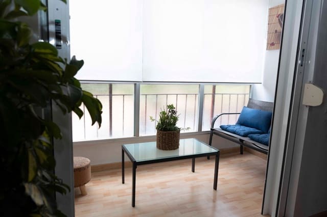 2 bedroom Flat for rent in Pla de Bon Repos, Alicante / Alacant city with garage - € 1,000 (Ref: 8372465)