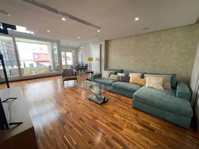 3 bedroom Penthouse for rent in Alicante / Alacant city with garage - € 2,950 (Ref: 8382200)