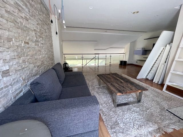 3 bedroom Penthouse for rent in Alicante / Alacant city with garage - € 2,950 (Ref: 8382200)