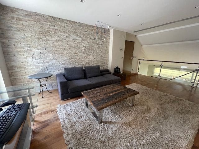3 bedroom Penthouse for rent in Alicante / Alacant city with garage - € 2,950 (Ref: 8382200)