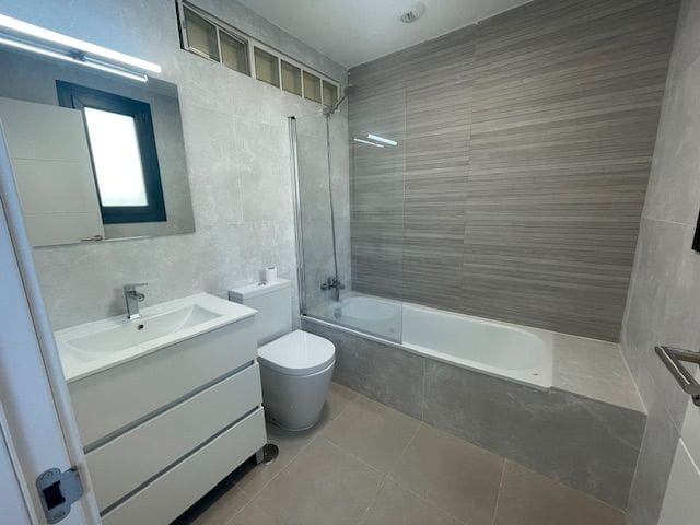 3 Zimmer Apartment zu vermieten in San Juan de Alicante / Sant Joan d'Alacant mit Pool Garage - 1.580 € (Ref: 8429863)