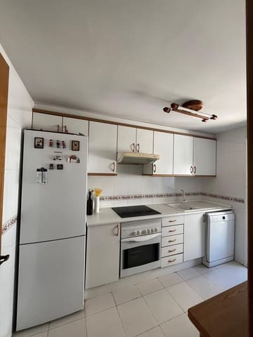 3 makuuhuone Asunto vuokrattavana paikassa Playa de San Juan, Alicante kaupunki mukana uima-altaan - 1 200 € (Ref: 8463189)