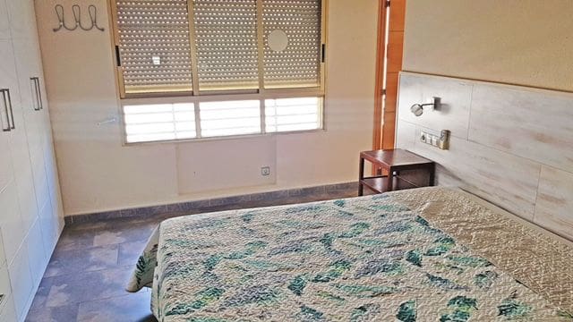 3 makuuhuone Asunto vuokrattavana paikassa Alicante kaupunki - 1 500 € (Ref: 8508135)