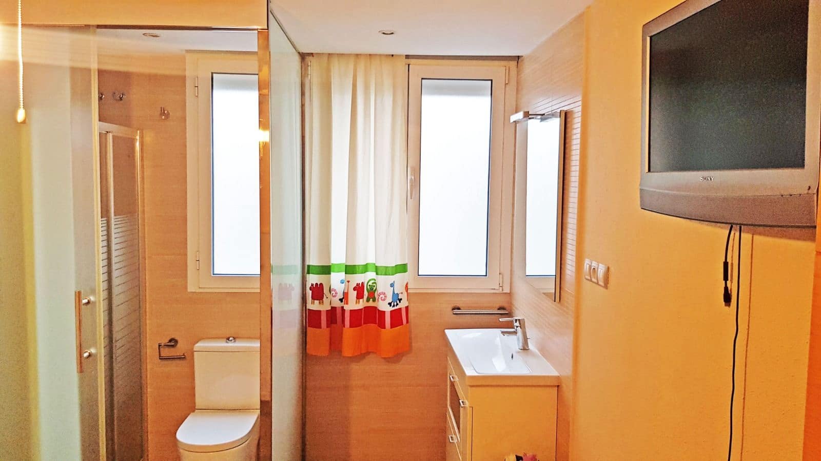 3 makuuhuone Asunto vuokrattavana paikassa Alicante kaupunki - 1 500 € (Ref: 8508135)