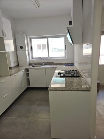 Piso de 3 habitaciones en Carolinas Altas, Alicante / Alacant ciudad en venta - 165.000 € (Ref: 8526153)
