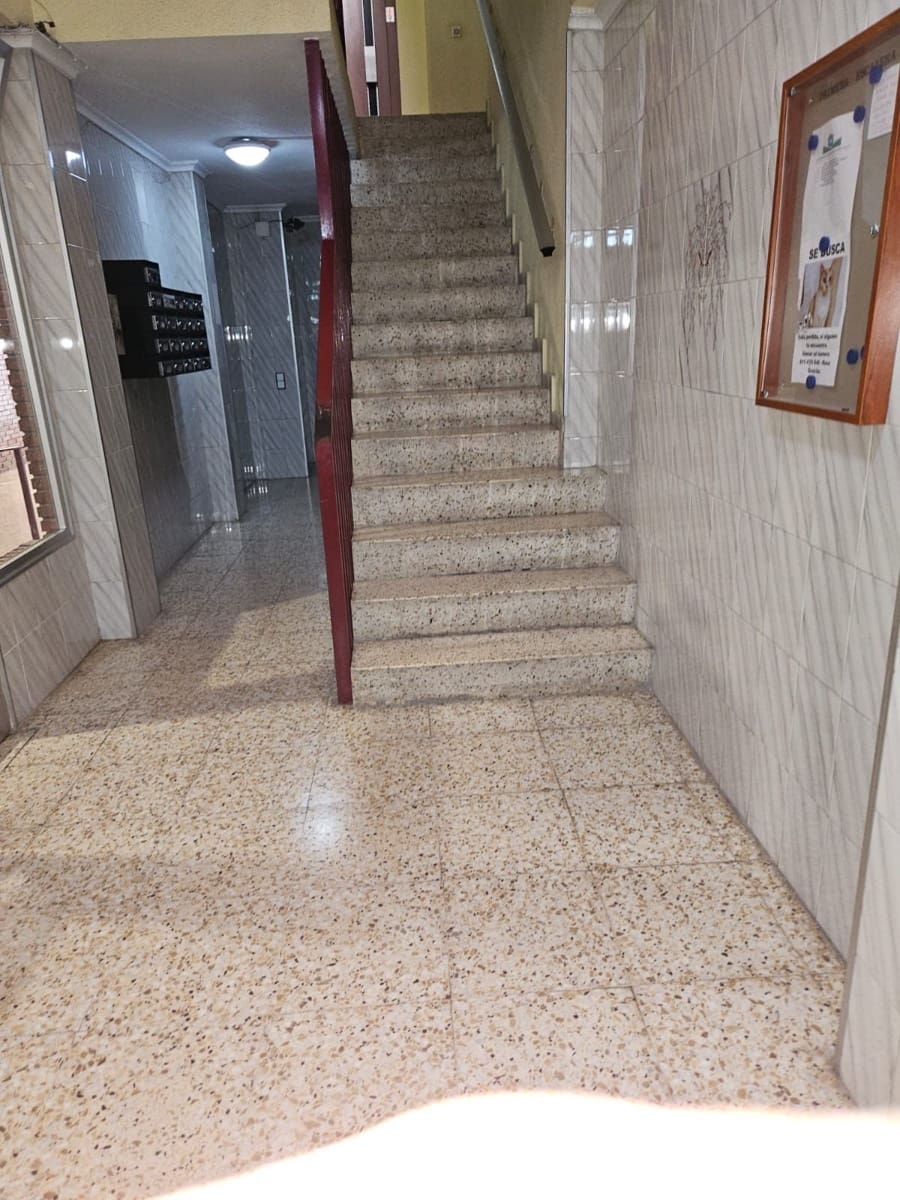 3 soverom Leilighet til salgs i Alicante by - € 165 000 (Ref: 8526153)