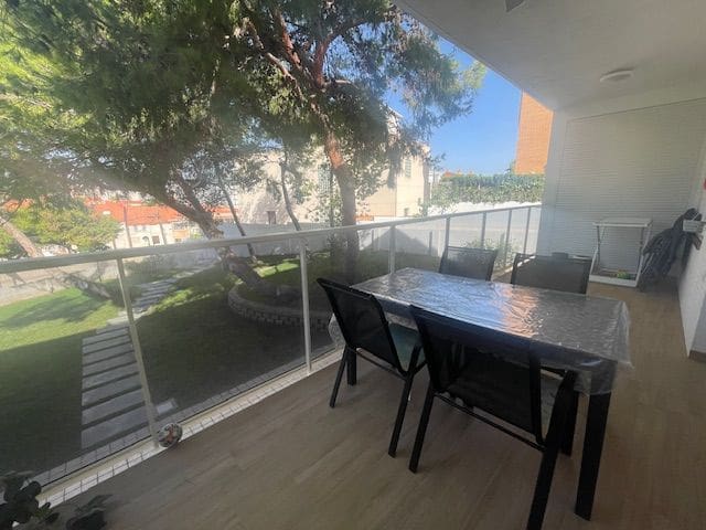2 makuuhuone Asunto vuokrattavana paikassa Cabo de las Huertas, Alicante kaupunki mukana uima-altaan 
autotalli - 1 300 € (Ref: 8611560)