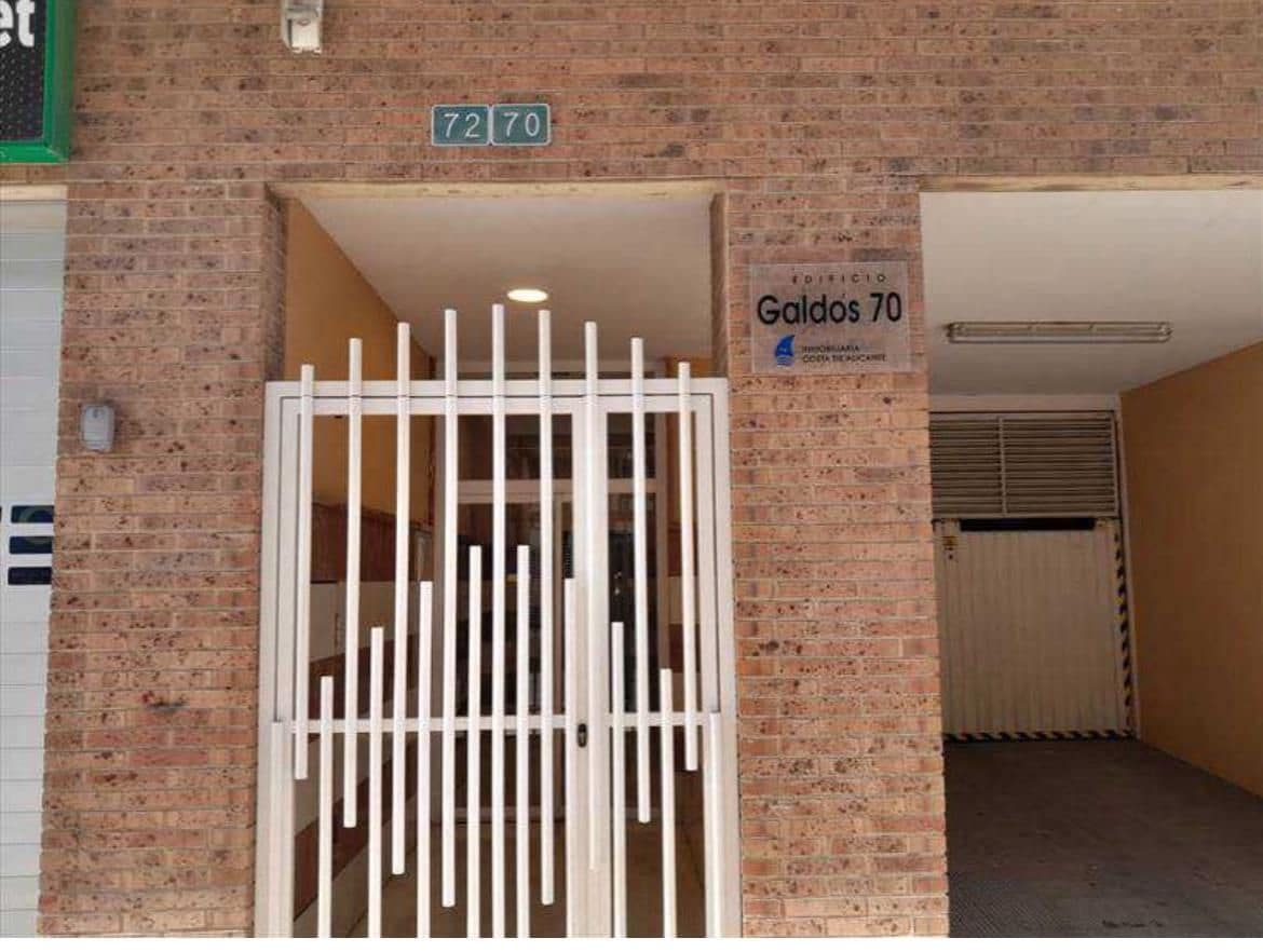 4 quarto Apartamento para venda em Alicante cidade - 350 000 € (Ref: 8636032)