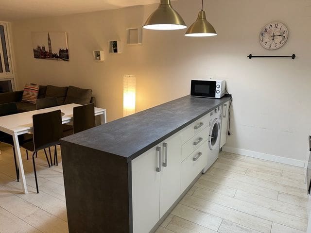 Piso de 1 habitación en Alicante / Alacant ciudad en alquiler con garaje - 990 € (Ref: 8666425)