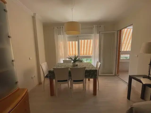 3 bedroom Flat for rent in Alicante / Alacant city with pool garage - € 1,350 (Ref: 8700950)
