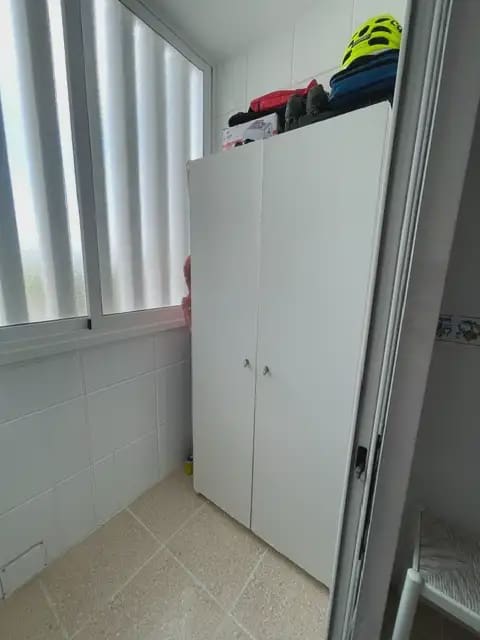 3 bedroom Flat for rent in Alicante / Alacant city with pool garage - € 1,350 (Ref: 8700950)