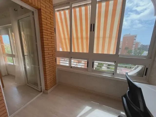 3 bedroom Flat for rent in Alicante / Alacant city with pool garage - € 1,350 (Ref: 8700950)