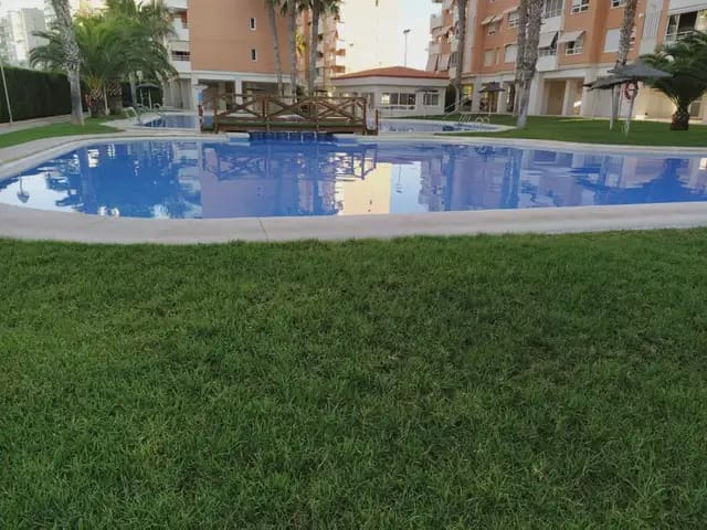 3 bedroom Flat for rent in Alicante / Alacant city with pool garage - € 1,350 (Ref: 8700950)