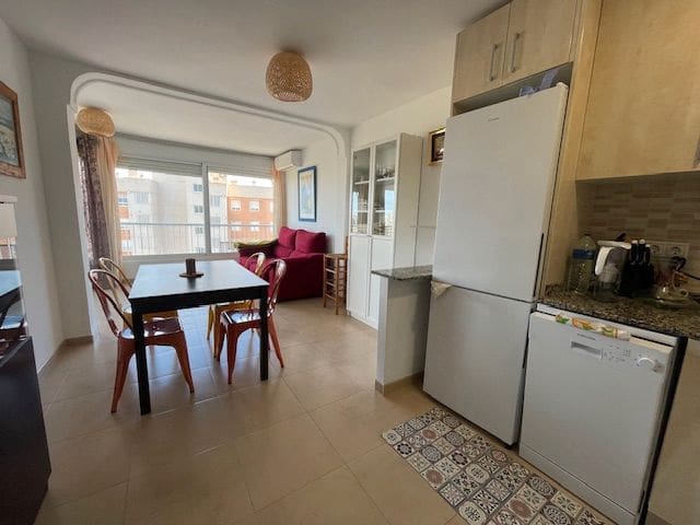 2 makuuhuone Asunto vuokrattavana paikassa Playa de San Juan, Alicante kaupunki mukana uima-altaan 
autotalli - 1 400 € (Ref: 8720088)