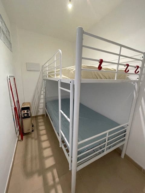 2 makuuhuone Asunto vuokrattavana paikassa Alicante kaupunki mukana uima-altaan 
autotalli - 1 400 € (Ref: 8720088)