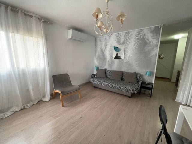 2 Zimmer Wohnung zu vermieten in Playa de San Juan, Alicante / Alacant Stadt mit Garage - 1.550 € (Ref: 8740772)
