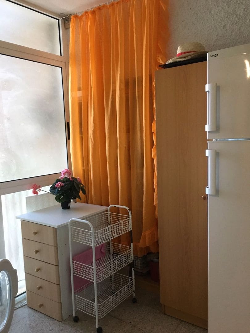 2 Zimmer Wohnung zu vermieten in Alicante / Alacant Stadt mit Garage - 1.550 € (Ref: 8740772)