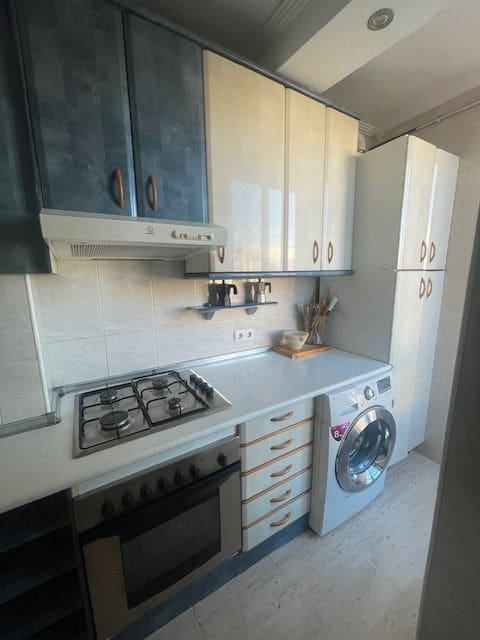 3 bedroom Flat for rent in El Campello - € 1,350 (Ref: 8763200)