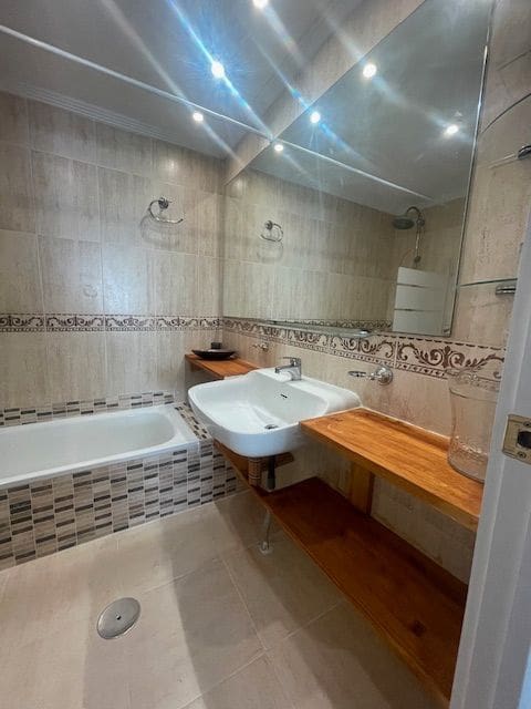 3 bedroom Flat for rent in El Campello - € 1,350 (Ref: 8763200)