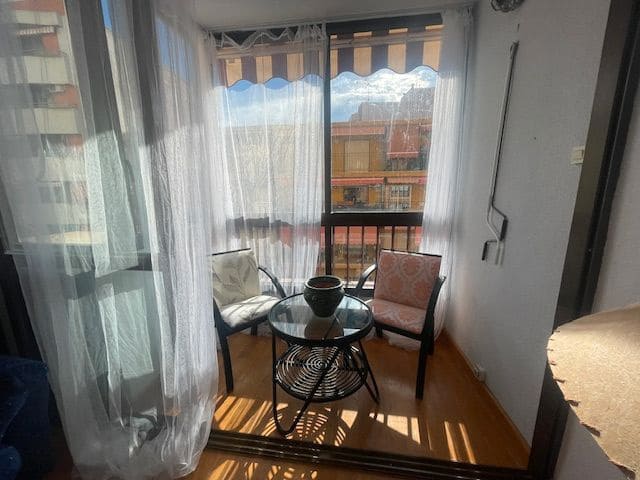 3 bedroom Flat for rent in El Campello - € 1,350 (Ref: 8763200)