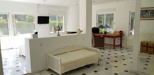 5 soveværelse Villa til salg i Alicante Golf, Alicante by med swimmingpool garage - € 2.500.000 (Ref: 8830504)