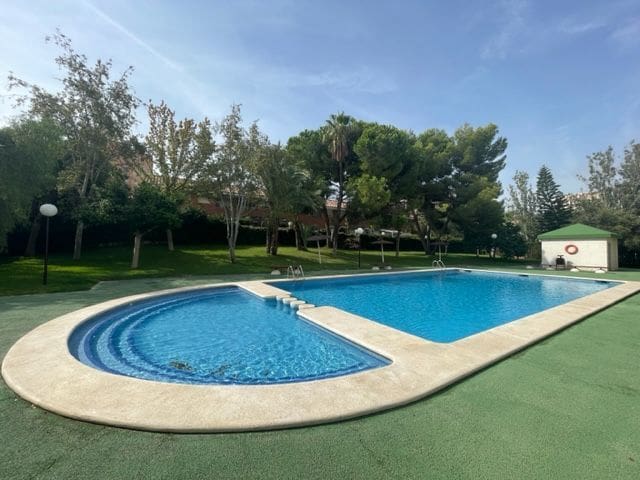 1 camera da letto Appartamento da affittare in Alicante citta con piscina garage - 925 € (Rif: 8857818)