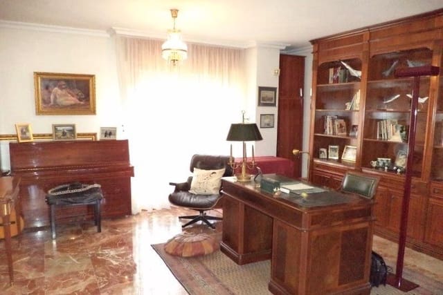 6 bedroom Villa for sale in Muchamiel / Mutxamel with pool garage - € 750,000 (Ref: 8912518)