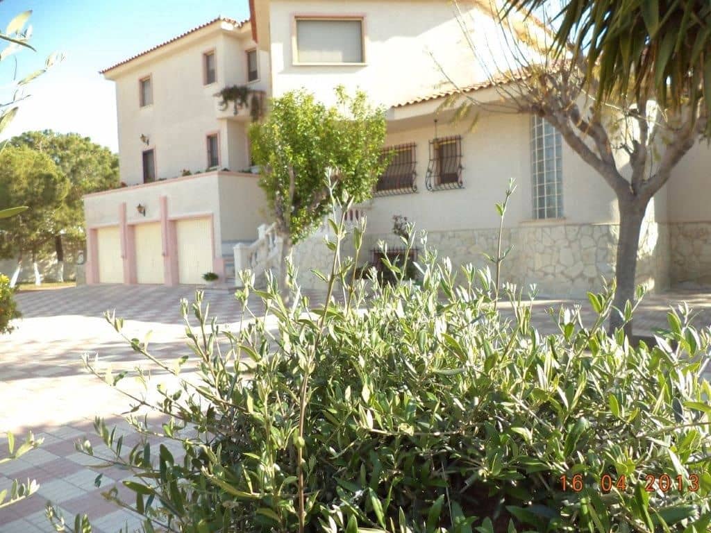 6 bedroom Villa for sale in Muchamiel / Mutxamel with pool garage - € 750,000 (Ref: 8912518)