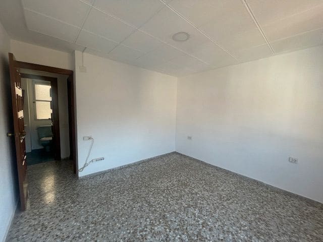 4 soveværelse Lejlighed til salg i Alicante by - € 320.000 (Ref: 8914667)