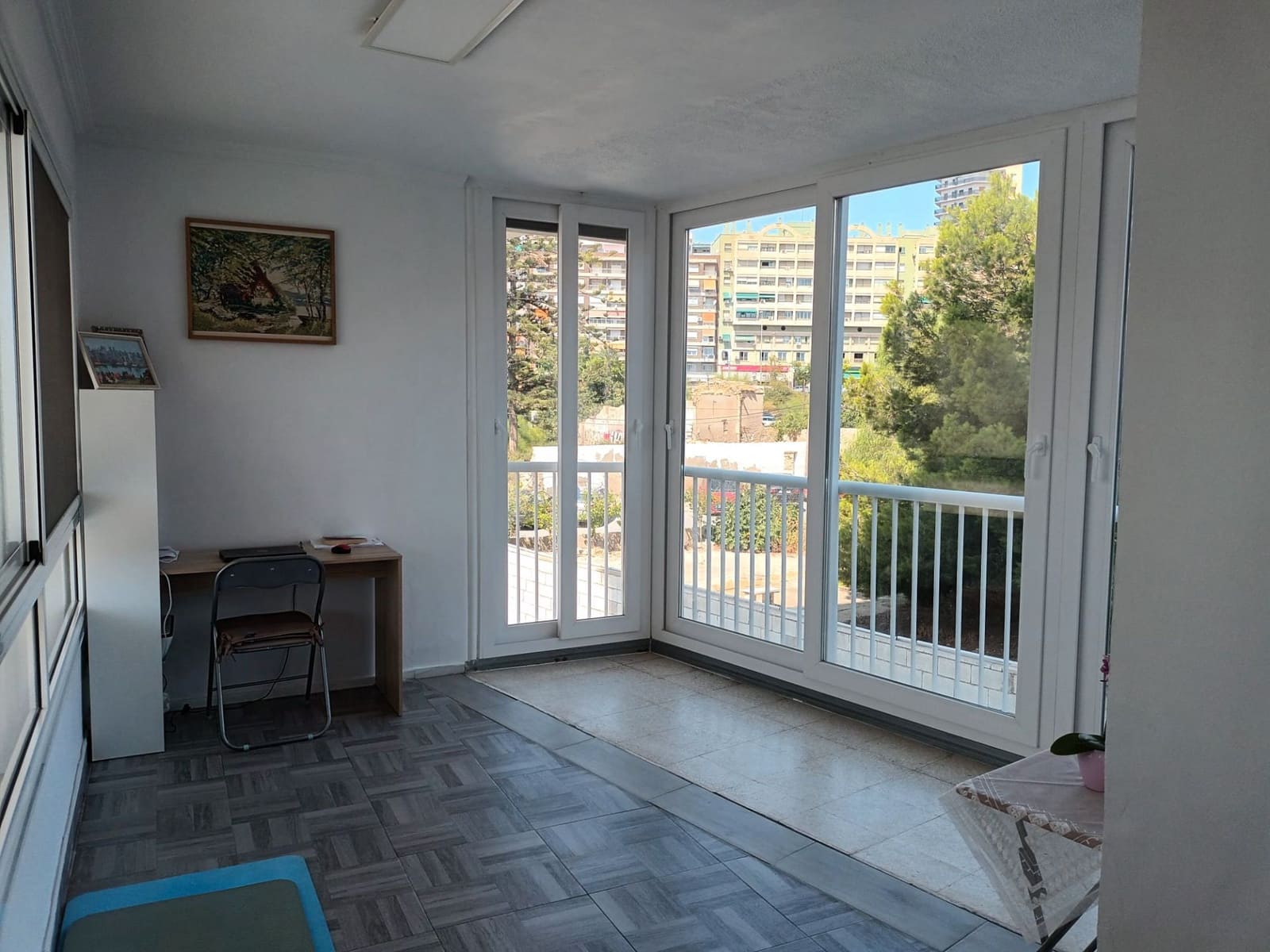 2 soveværelse Lejlighed til salg i Alicante by med garage - € 188.000 (Ref: 8936404)