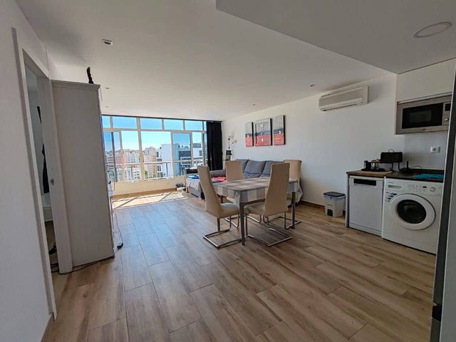 3 chambre Appartement à vendre à Playa de San Juan, Alicante ville avec piscine garage - 435 000 € (Ref: 8949783)