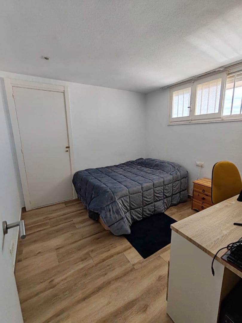 3 soveværelse Lejlighed til salg i Alicante by med swimmingpool garage - € 435.000 (Ref: 8949783)