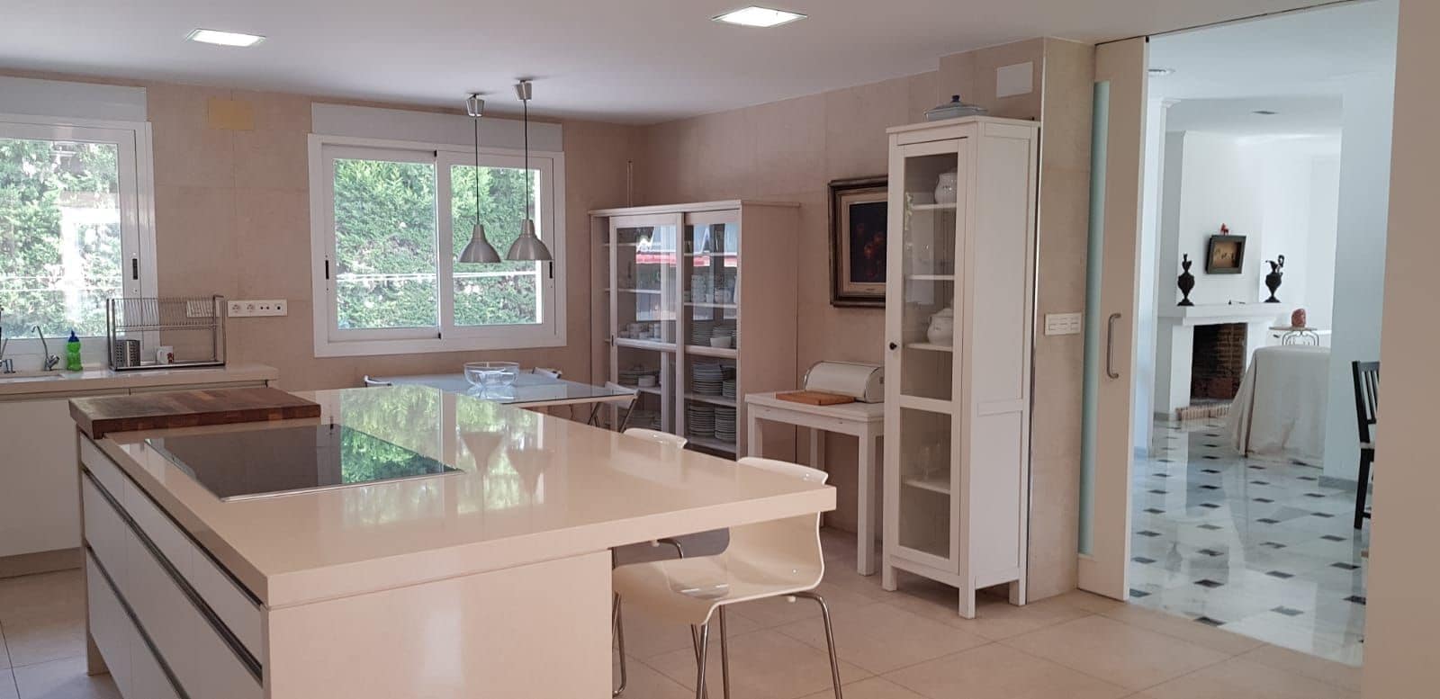 5 soveværelse Villa til leje i Alicante by med swimmingpool garage - € 5.600 (Ref: 8951742)