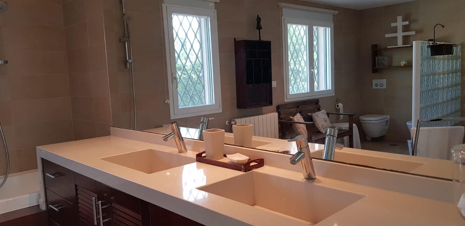 5 soveværelse Villa til leje i Alicante by med swimmingpool garage - € 5.600 (Ref: 8951742)