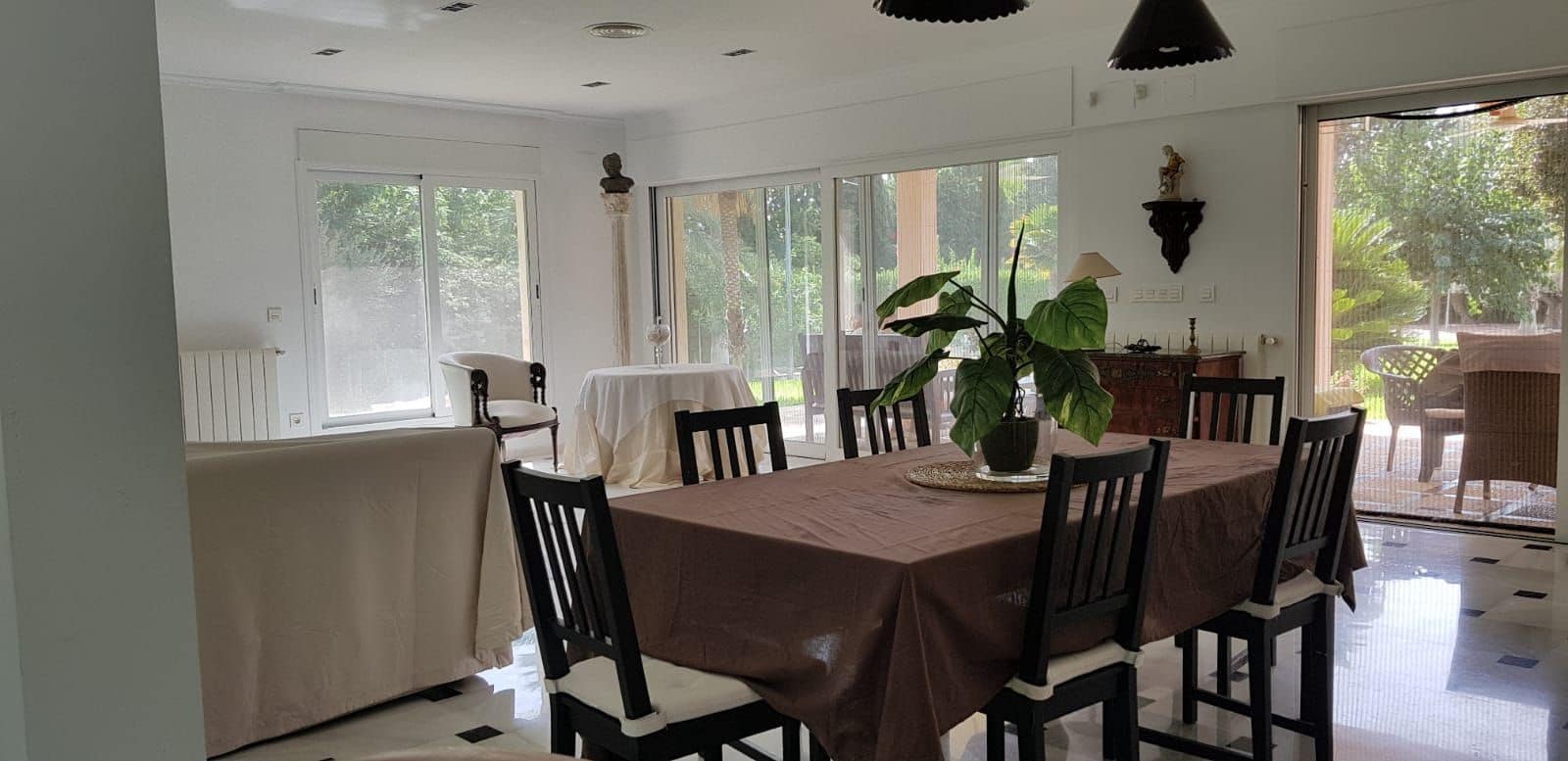 5 soveværelse Villa til leje i Alicante by med swimmingpool garage - € 5.600 (Ref: 8951742)