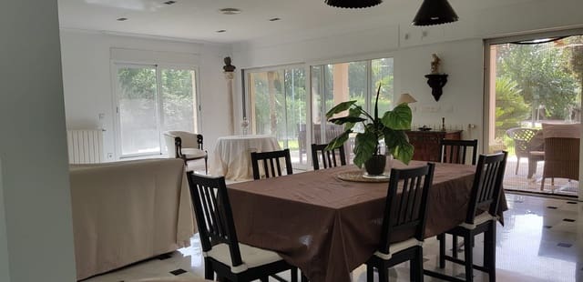 5 soverom Villa til leie i Alicante Golf, Alicante by med svømmebasseng garasje - € 5 600 (Ref: 8951742)