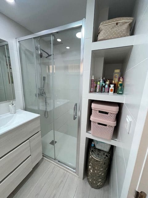 2 quarto Apartamento para venda em Alicante cidade com piscina garagem - 240 000 € (Ref: 8971841)