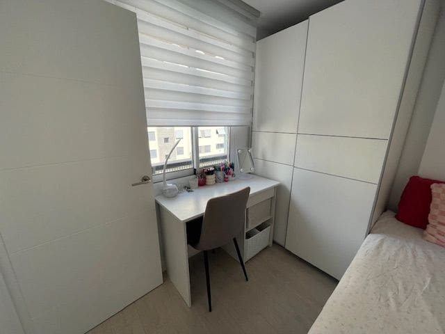 2 quarto Apartamento para venda em Alicante cidade com piscina garagem - 240 000 € (Ref: 8971841)