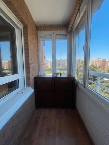 2 soveværelse Lejlighed til leje i Albufereta, Alicante by med swimmingpool garage - € 1.200 (Ref: 8976311)