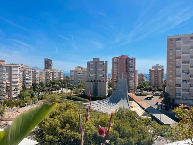 1 quarto Penthouse para venda em Alicante cidade com piscina garagem - 329 000 € (Ref: 8983840)