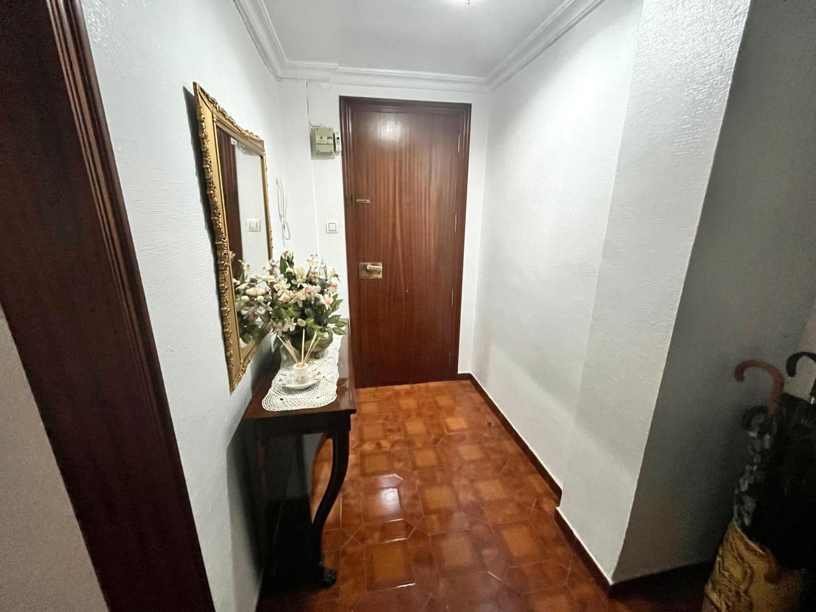 3 soveværelse Lejlighed til salg i Alicante by - € 251.000 (Ref: 8990345)