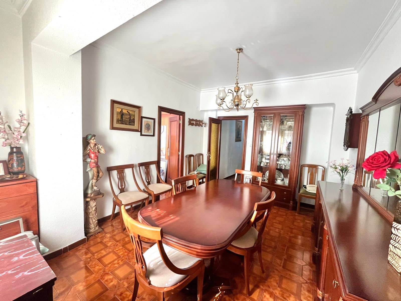 3 soveværelse Lejlighed til salg i Alicante by - € 251.000 (Ref: 8990345)