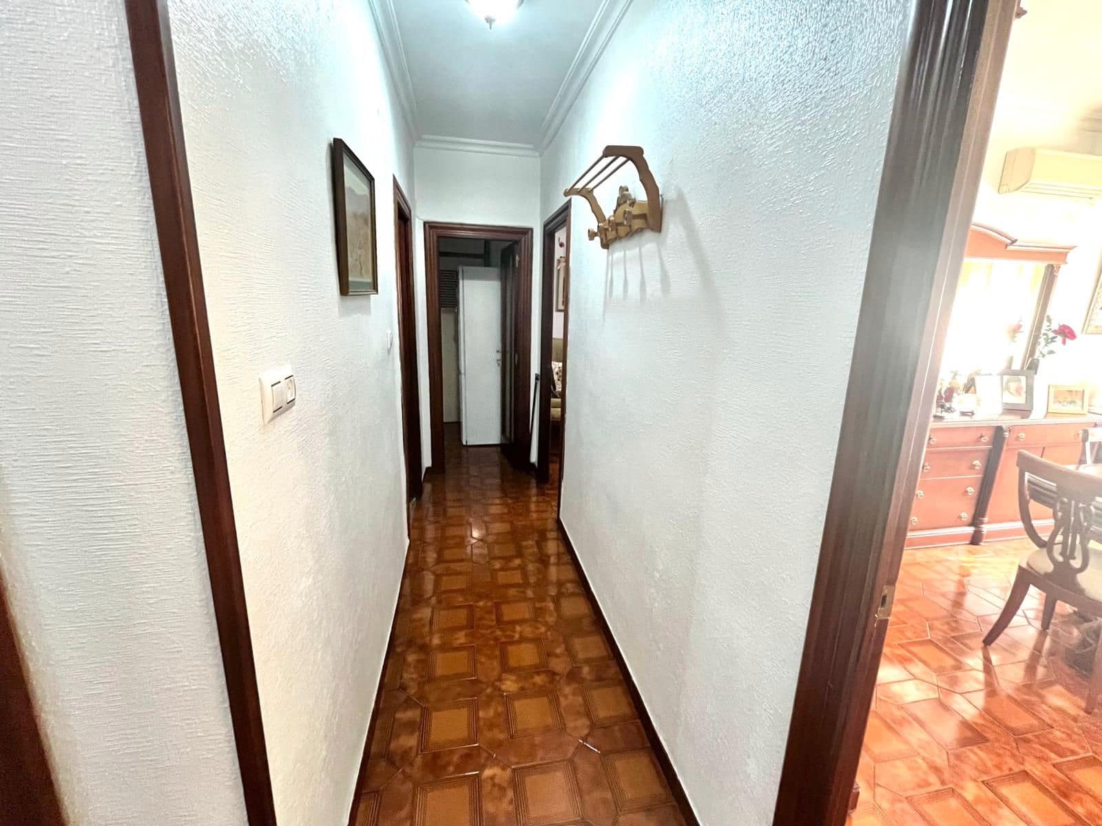 3 soveværelse Lejlighed til salg i Alicante by - € 251.000 (Ref: 8990345)