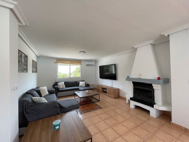 6 sypialnia Willa do wynajęcia w Miasto Alicante / Alacant z basenem garażem - 5 500 € (Ref: 9034068)